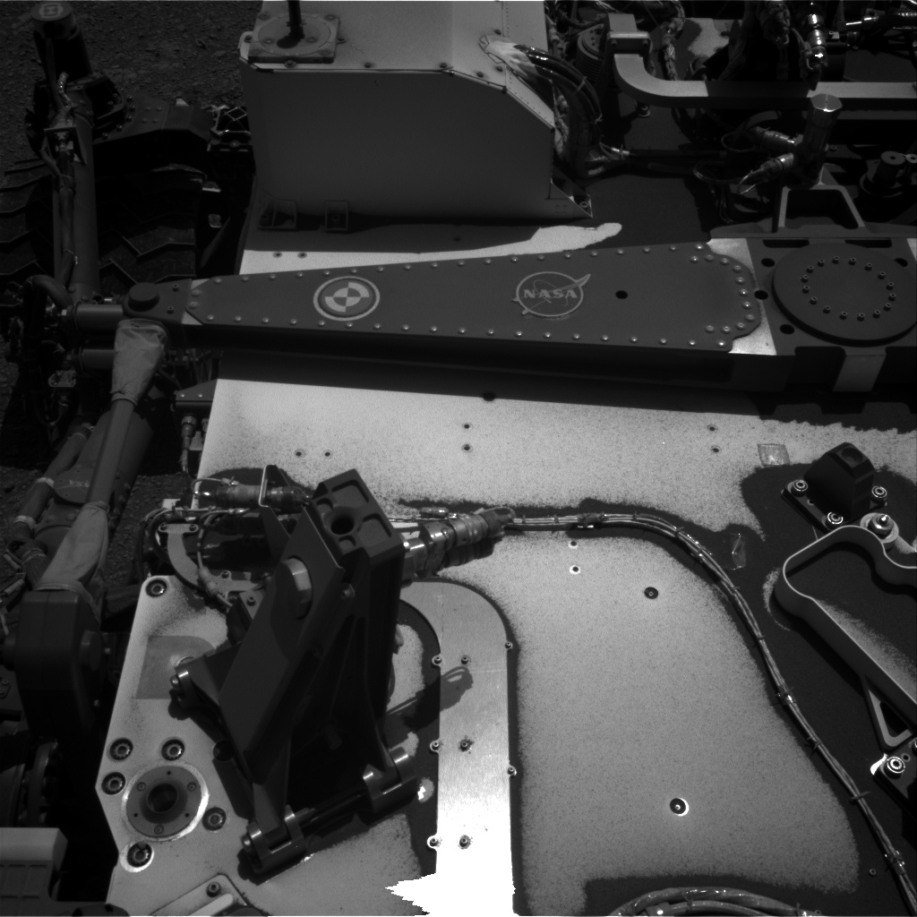 Nasa's Mars rover Curiosity acquired this image using its Right Navigation Camera on Sol 2560, at drive 292, site number 77
