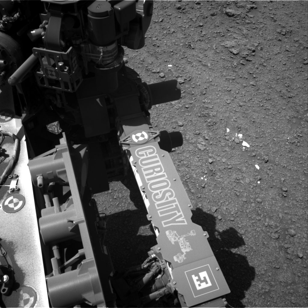 Nasa's Mars rover Curiosity acquired this image using its Right Navigation Camera on Sol 2560, at drive 292, site number 77