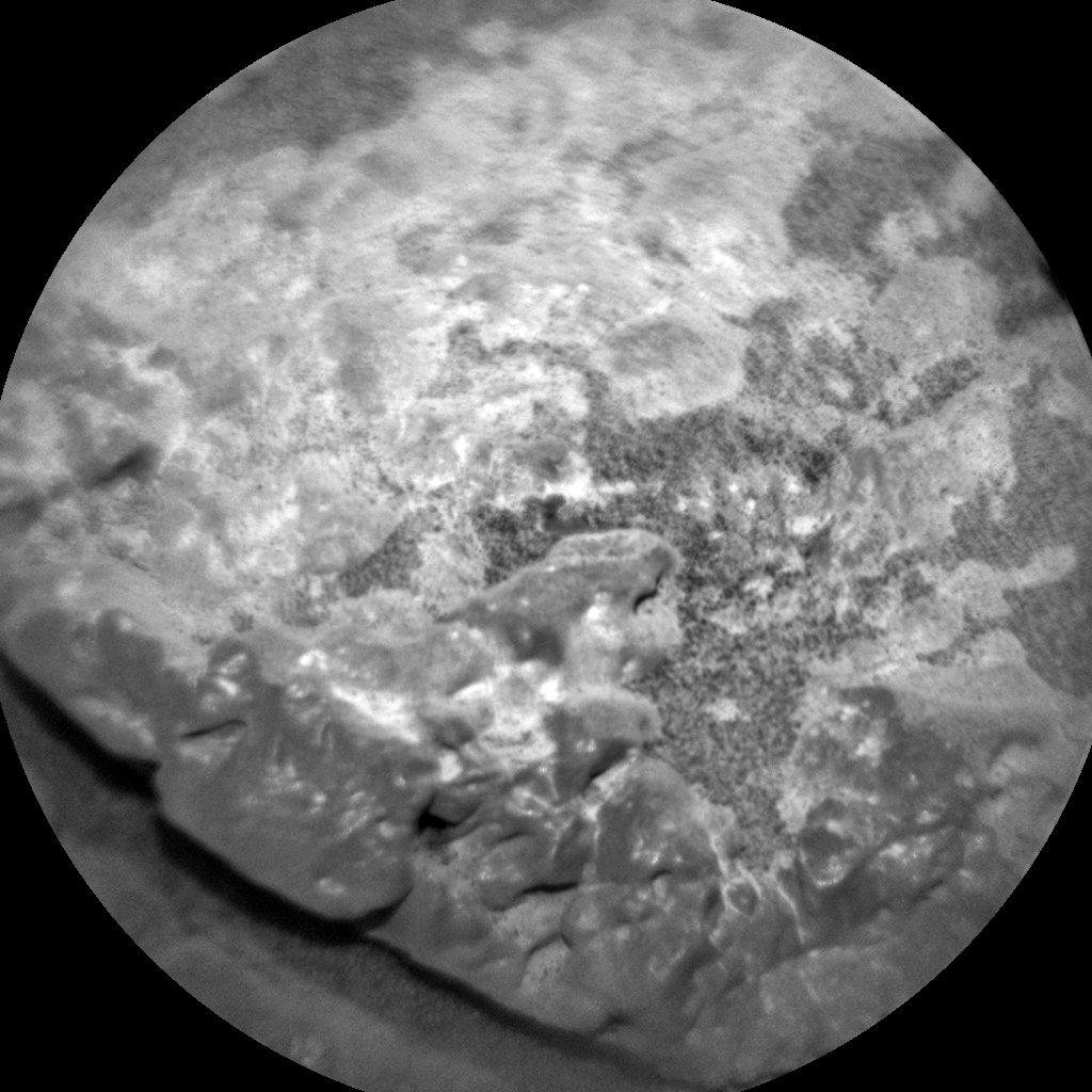 Nasa's Mars rover Curiosity acquired this image using its Chemistry & Camera (ChemCam) on Sol 2563, at drive 292, site number 77