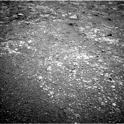 Nasa's Mars rover Curiosity acquired this image using its Left Navigation Camera on Sol 2565, at drive 370, site number 77