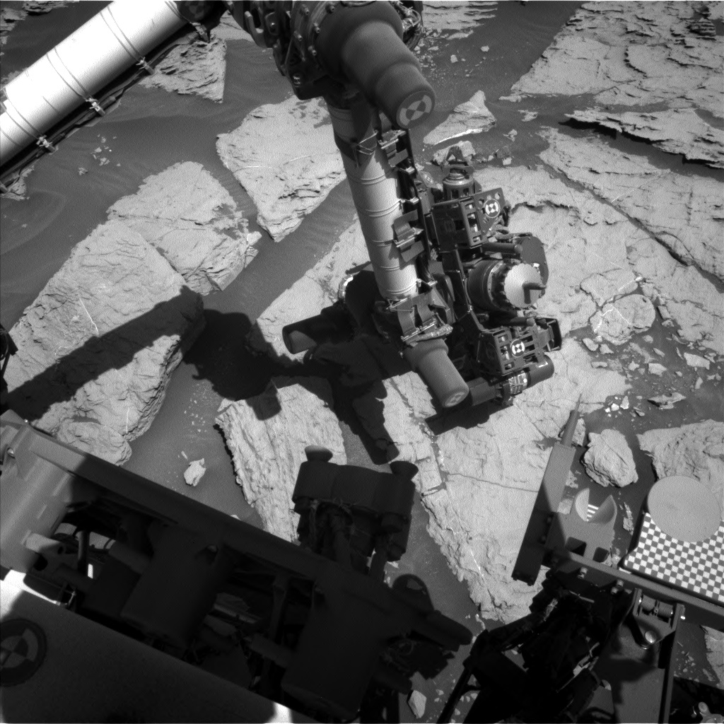 Nasa's Mars rover Curiosity acquired this image using its Left Navigation Camera on Sol 2572, at drive 1006, site number 77