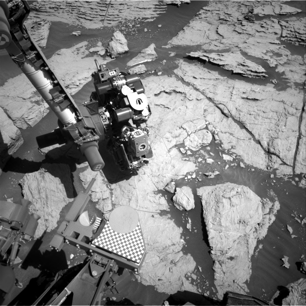Nasa's Mars rover Curiosity acquired this image using its Right Navigation Camera on Sol 2572, at drive 1006, site number 77