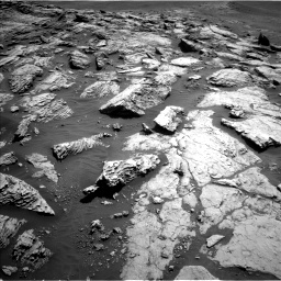 Nasa's Mars rover Curiosity acquired this image using its Left Navigation Camera on Sol 2575, at drive 1106, site number 77
