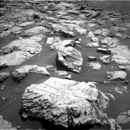 Nasa's Mars rover Curiosity acquired this image using its Left Navigation Camera on Sol 2575, at drive 1124, site number 77