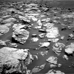 Nasa's Mars rover Curiosity acquired this image using its Left Navigation Camera on Sol 2575, at drive 1130, site number 77