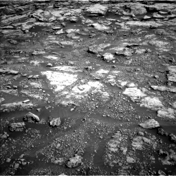 Nasa's Mars rover Curiosity acquired this image using its Left Navigation Camera on Sol 2575, at drive 1256, site number 77