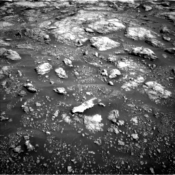 Nasa's Mars rover Curiosity acquired this image using its Left Navigation Camera on Sol 2575, at drive 1280, site number 77