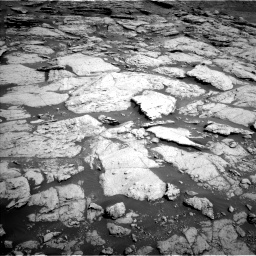 Nasa's Mars rover Curiosity acquired this image using its Left Navigation Camera on Sol 2577, at drive 1470, site number 77