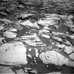 Nasa's Mars rover Curiosity acquired this image using its Left Navigation Camera on Sol 2586, at drive 1692, site number 77