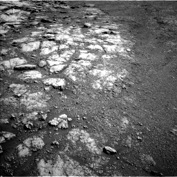 Nasa's Mars rover Curiosity acquired this image using its Left Navigation Camera on Sol 2586, at drive 1806, site number 77