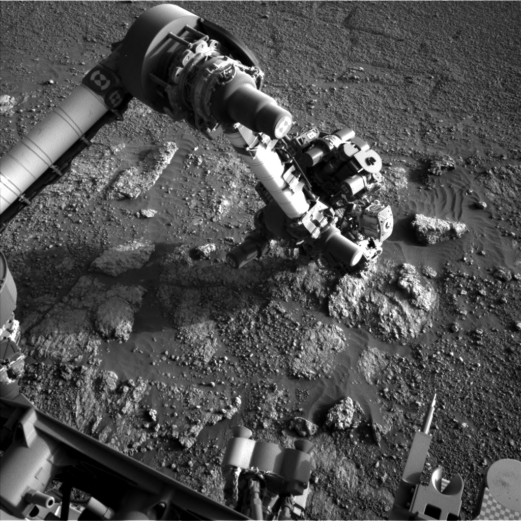 Nasa's Mars rover Curiosity acquired this image using its Left Navigation Camera on Sol 2591, at drive 2254, site number 77