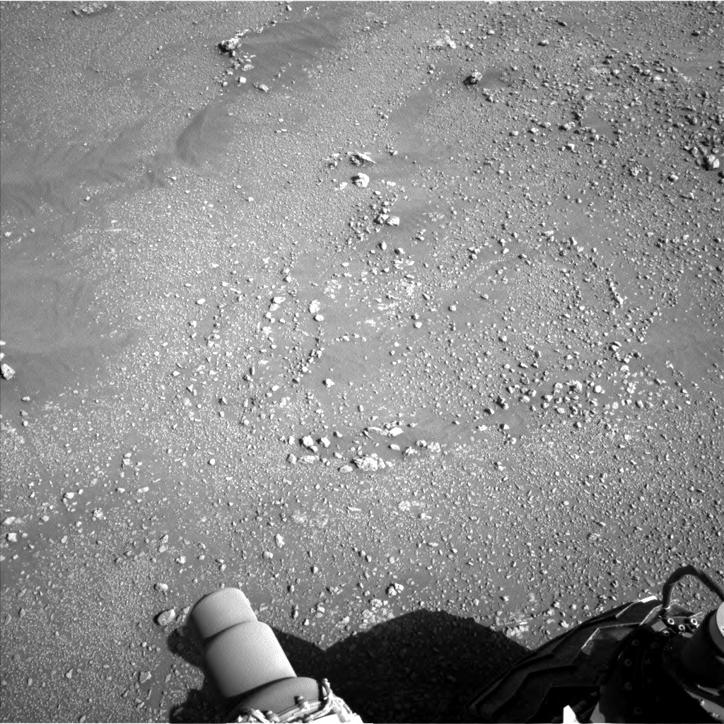 Nasa's Mars rover Curiosity acquired this image using its Left Navigation Camera on Sol 2593, at drive 2540, site number 77