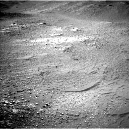Nasa's Mars rover Curiosity acquired this image using its Left Navigation Camera on Sol 2595, at drive 2642, site number 77