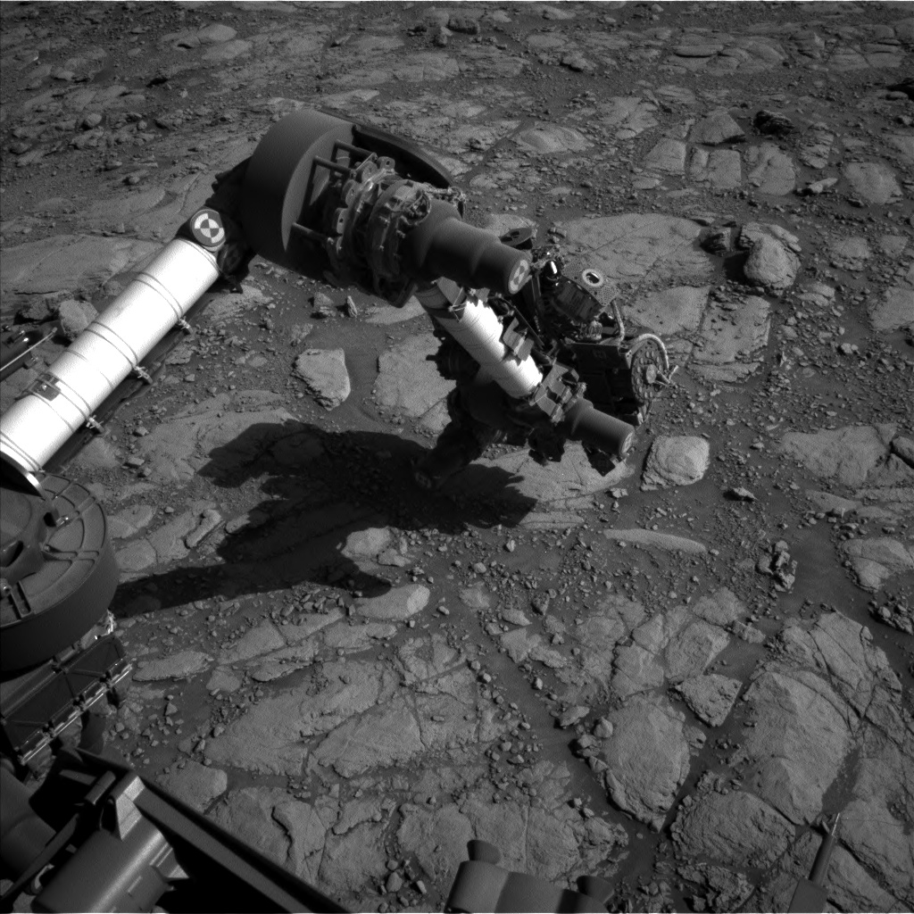Nasa's Mars rover Curiosity acquired this image using its Left Navigation Camera on Sol 2597, at drive 2786, site number 77