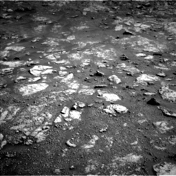 Nasa's Mars rover Curiosity acquired this image using its Left Navigation Camera on Sol 2604, at drive 3038, site number 77