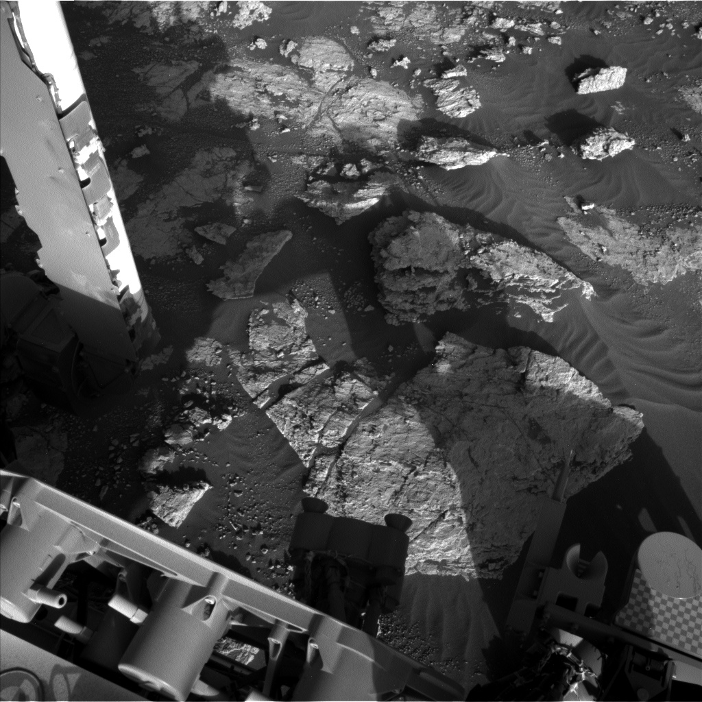 Nasa's Mars rover Curiosity acquired this image using its Left Navigation Camera on Sol 2604, at drive 0, site number 78