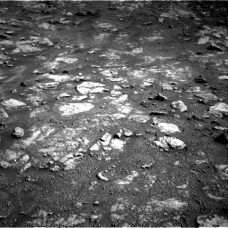 Nasa's Mars rover Curiosity acquired this image using its Right Navigation Camera on Sol 2604, at drive 3026, site number 77