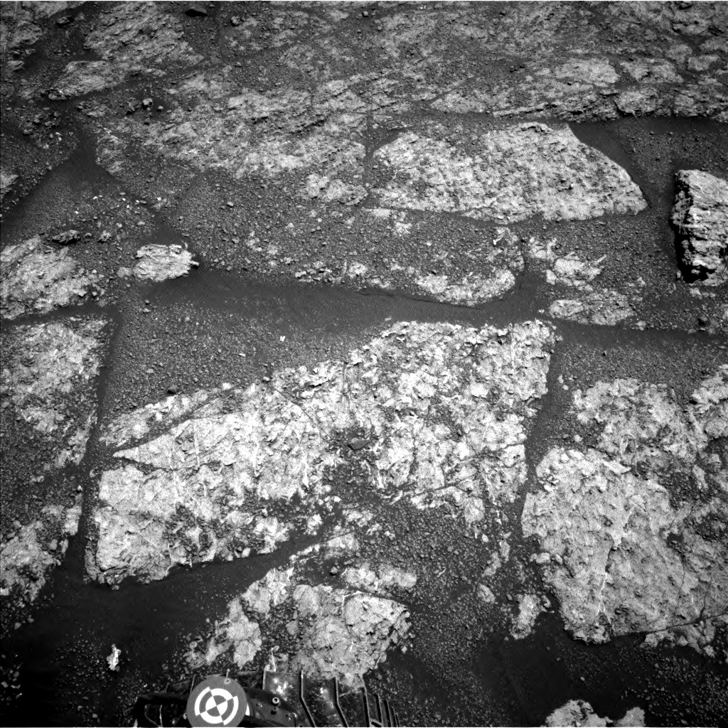 Nasa's Mars rover Curiosity acquired this image using its Left Navigation Camera on Sol 2607, at drive 138, site number 78