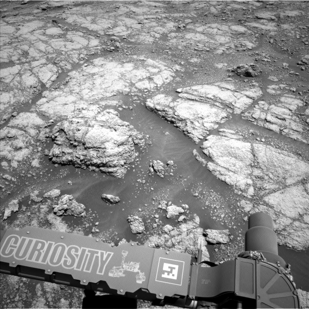 Nasa's Mars rover Curiosity acquired this image using its Left Navigation Camera on Sol 2610, at drive 216, site number 78