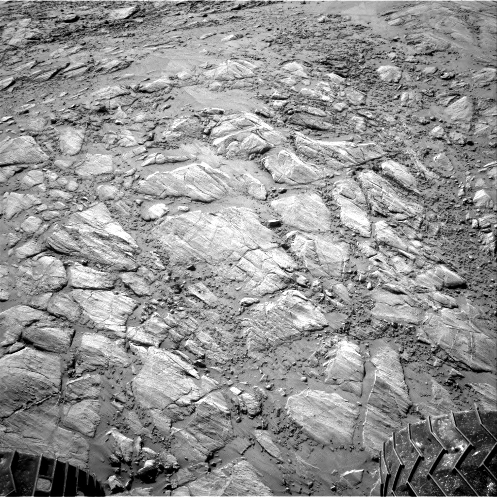 Nasa's Mars rover Curiosity acquired this image using its Right Navigation Camera on Sol 2613, at drive 612, site number 78