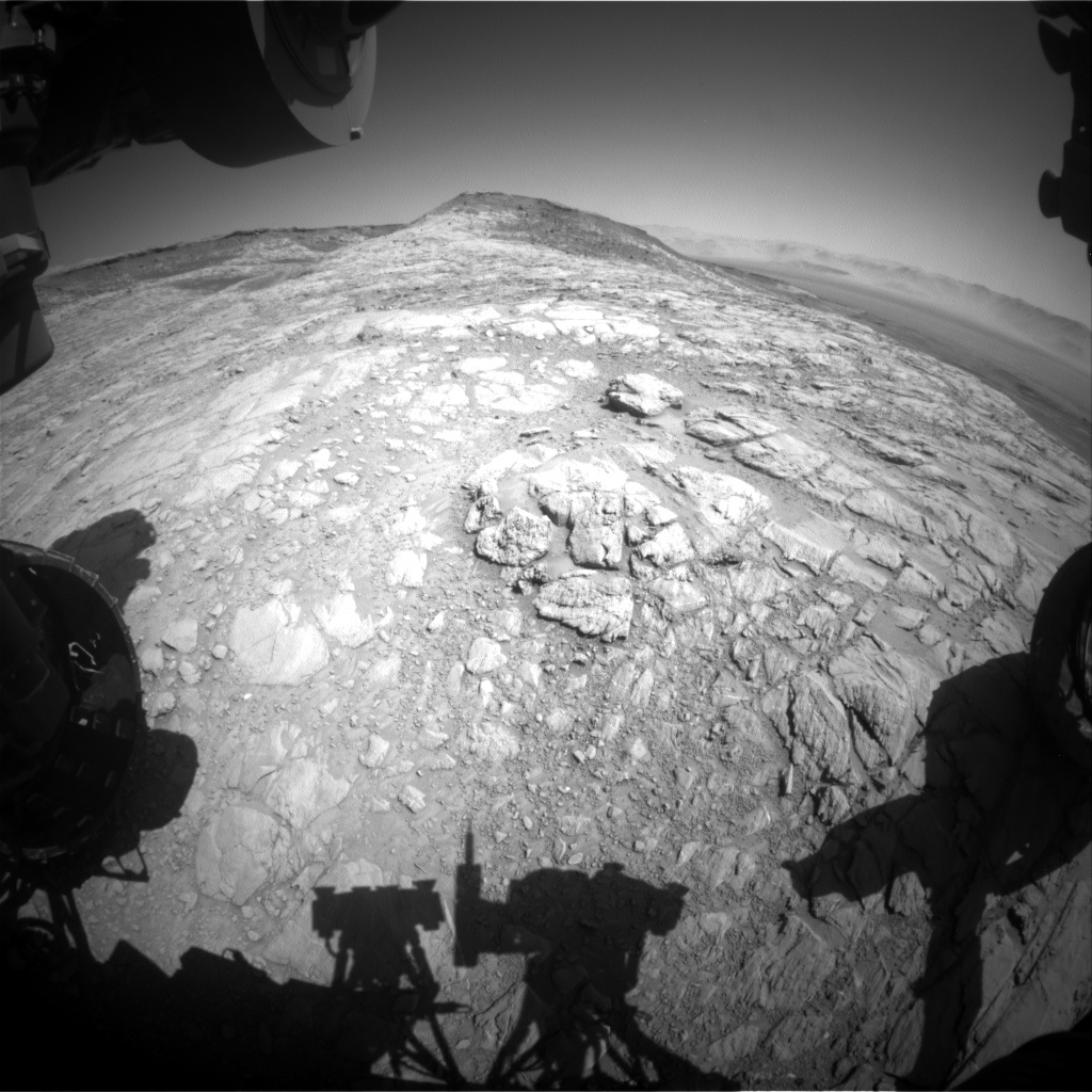 Nasa's Mars rover Curiosity acquired this image using its Front Hazard Avoidance Camera (Front Hazcam) on Sol 2614, at drive 612, site number 78