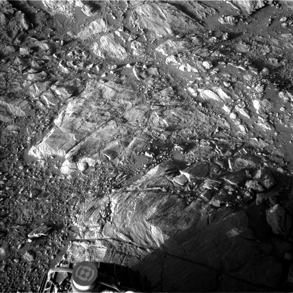 Nasa's Mars rover Curiosity acquired this image using its Left Navigation Camera on Sol 2616, at drive 834, site number 78