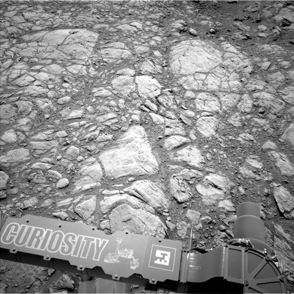 Nasa's Mars rover Curiosity acquired this image using its Left Navigation Camera on Sol 2617, at drive 834, site number 78