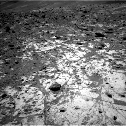 Nasa's Mars rover Curiosity acquired this image using its Left Navigation Camera on Sol 2633, at drive 1086, site number 78