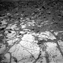 Nasa's Mars rover Curiosity acquired this image using its Left Navigation Camera on Sol 2633, at drive 1122, site number 78