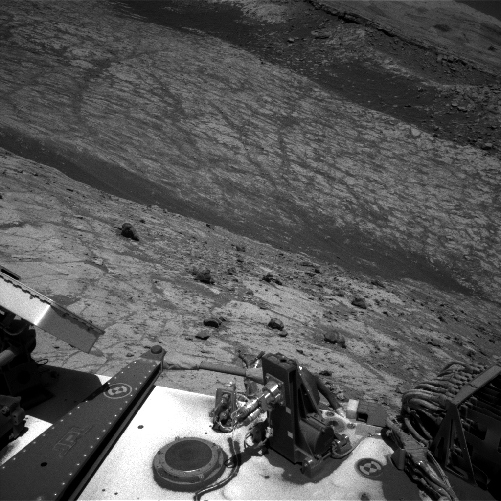 Nasa's Mars rover Curiosity acquired this image using its Left Navigation Camera on Sol 2633, at drive 1138, site number 78