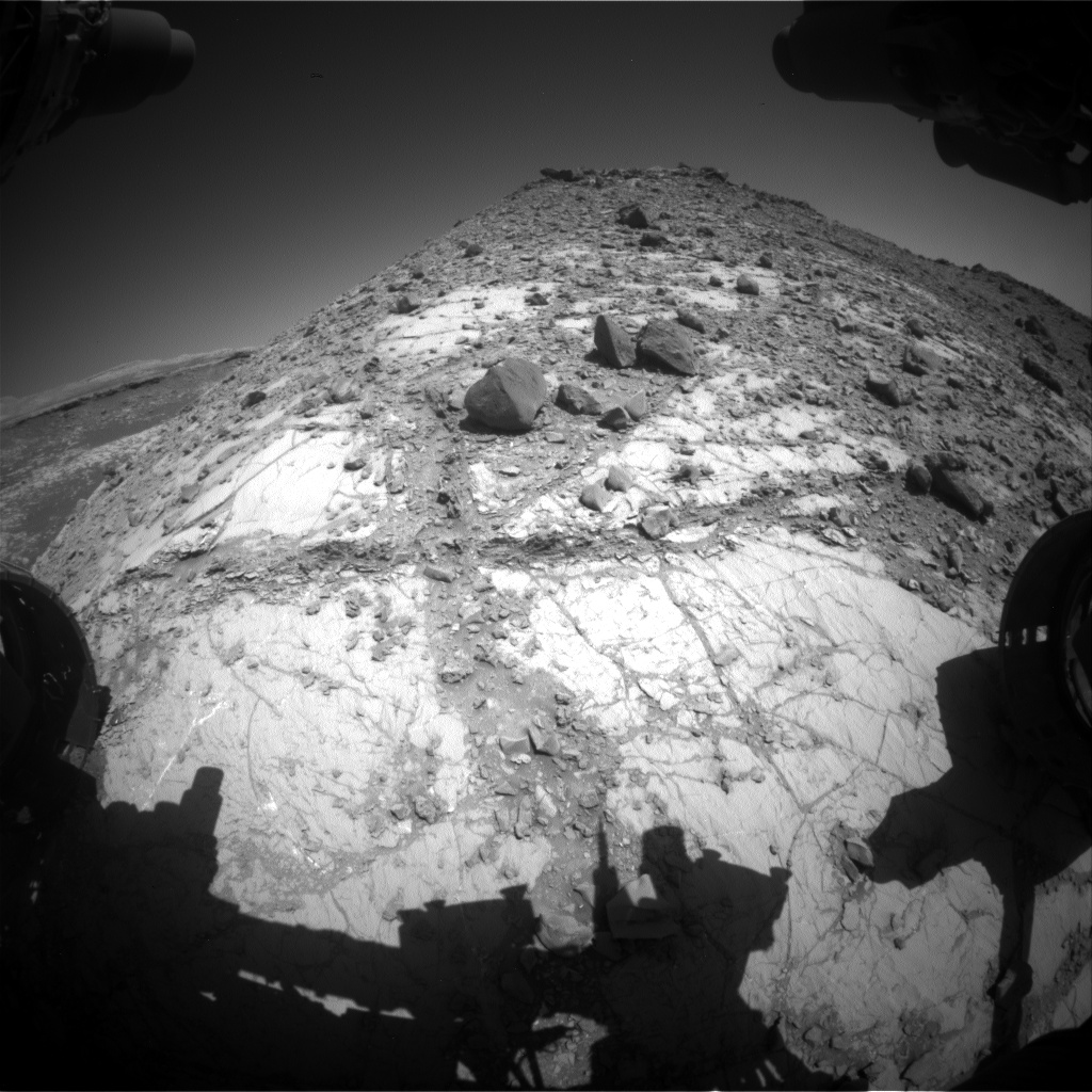 Nasa's Mars rover Curiosity acquired this image using its Front Hazard Avoidance Camera (Front Hazcam) on Sol 2636, at drive 1138, site number 78