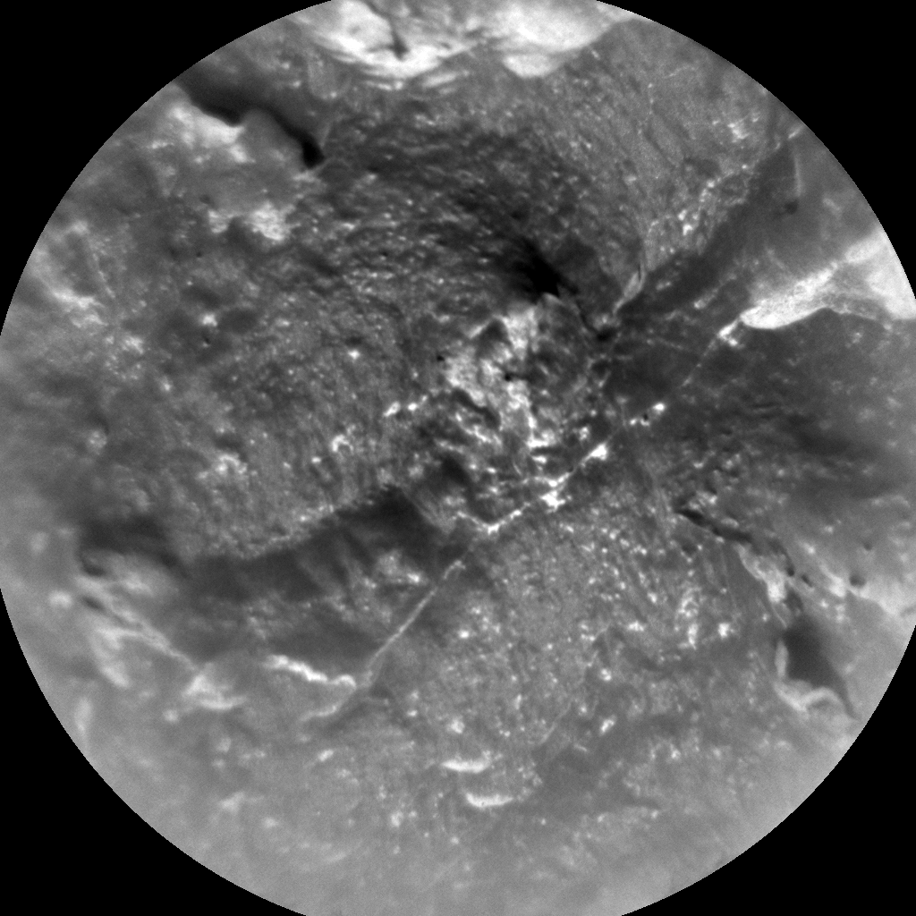 Nasa's Mars rover Curiosity acquired this image using its Chemistry & Camera (ChemCam) on Sol 2636, at drive 1138, site number 78