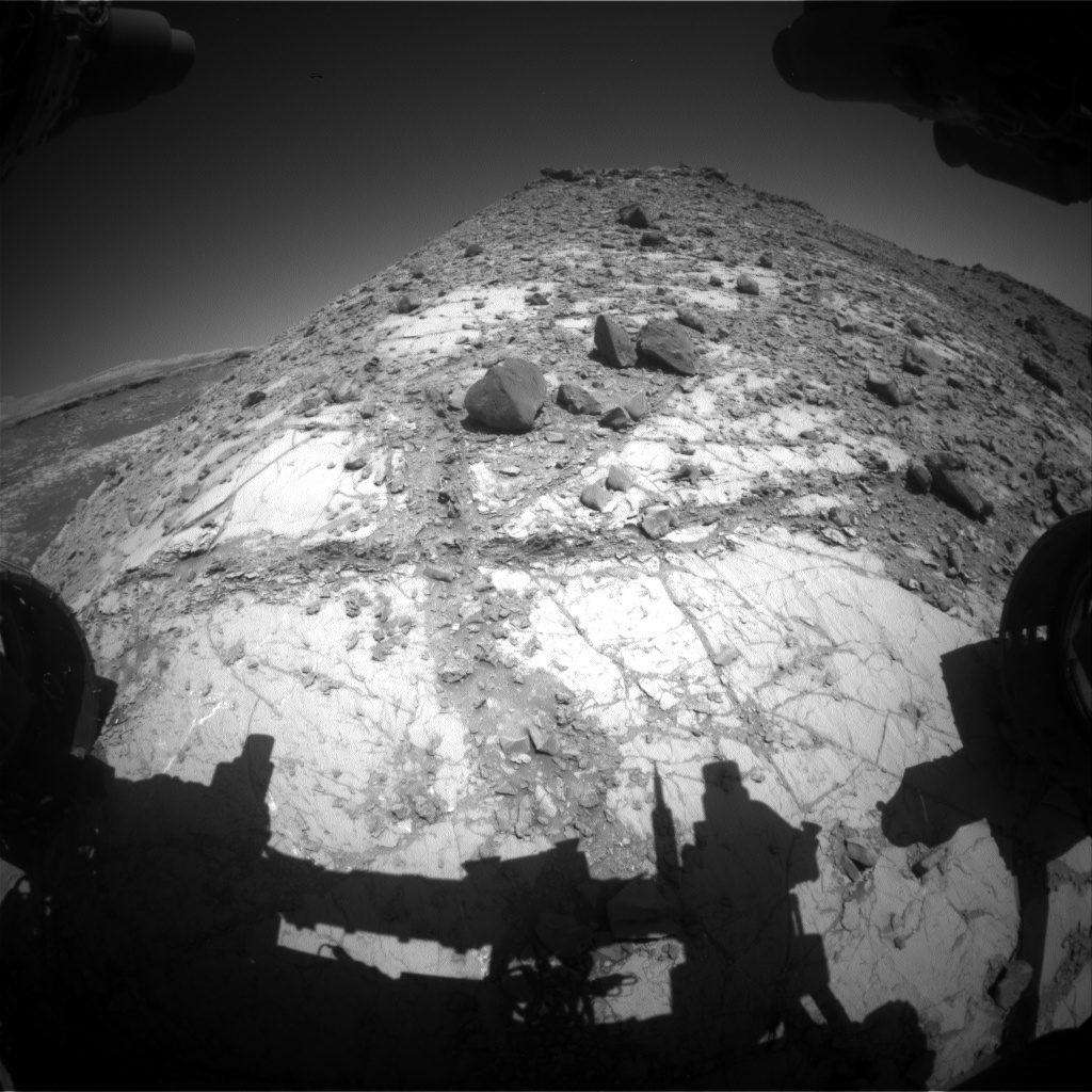 Nasa's Mars rover Curiosity acquired this image using its Front Hazard Avoidance Camera (Front Hazcam) on Sol 2638, at drive 1138, site number 78