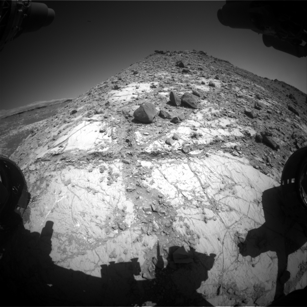 Nasa's Mars rover Curiosity acquired this image using its Front Hazard Avoidance Camera (Front Hazcam) on Sol 2639, at drive 1154, site number 78