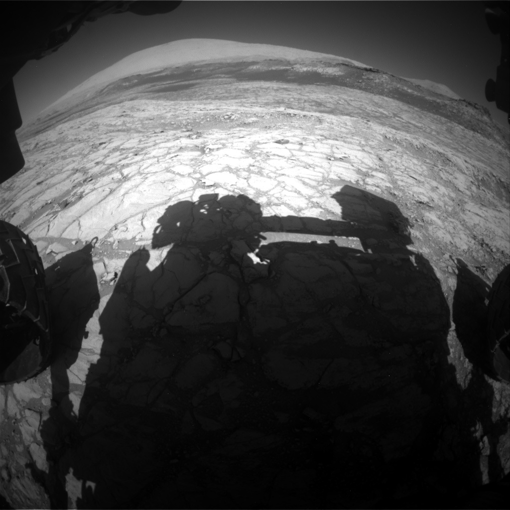 Nasa's Mars rover Curiosity acquired this image using its Front Hazard Avoidance Camera (Front Hazcam) on Sol 2643, at drive 1424, site number 78