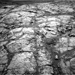 Nasa's Mars rover Curiosity acquired this image using its Left Navigation Camera on Sol 2643, at drive 1352, site number 78