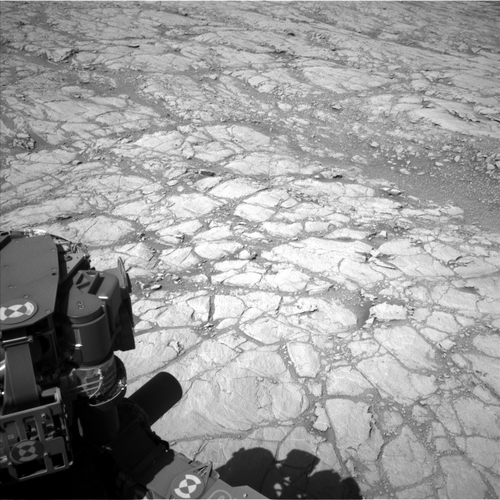 Nasa's Mars rover Curiosity acquired this image using its Left Navigation Camera on Sol 2643, at drive 1424, site number 78