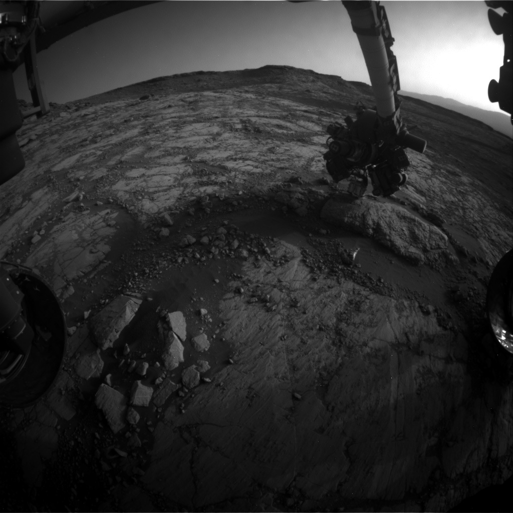Nasa's Mars rover Curiosity acquired this image using its Front Hazard Avoidance Camera (Front Hazcam) on Sol 2656, at drive 1946, site number 78