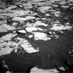Nasa's Mars rover Curiosity acquired this image using its Left Navigation Camera on Sol 2657, at drive 2090, site number 78