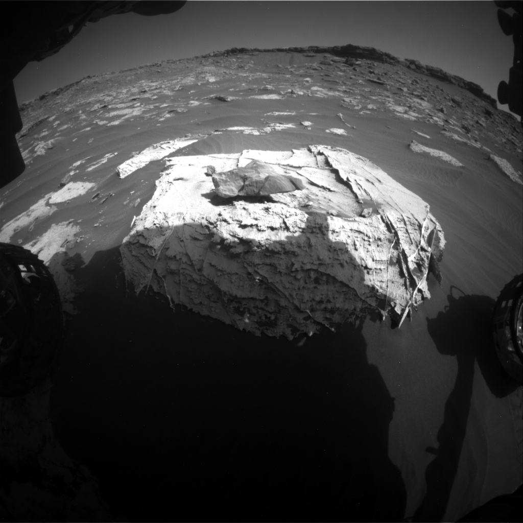 Nasa's Mars rover Curiosity acquired this image using its Front Hazard Avoidance Camera (Front Hazcam) on Sol 2658, at drive 2444, site number 78