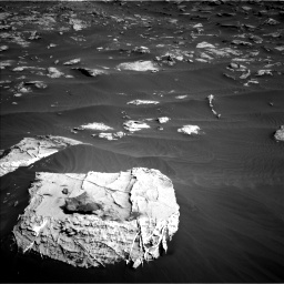 Nasa's Mars rover Curiosity acquired this image using its Left Navigation Camera on Sol 2658, at drive 2432, site number 78