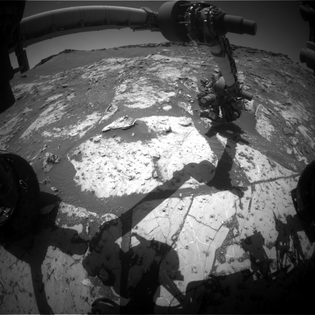 Nasa's Mars rover Curiosity acquired this image using its Front Hazard Avoidance Camera (Front Hazcam) on Sol 2661, at drive 2684, site number 78