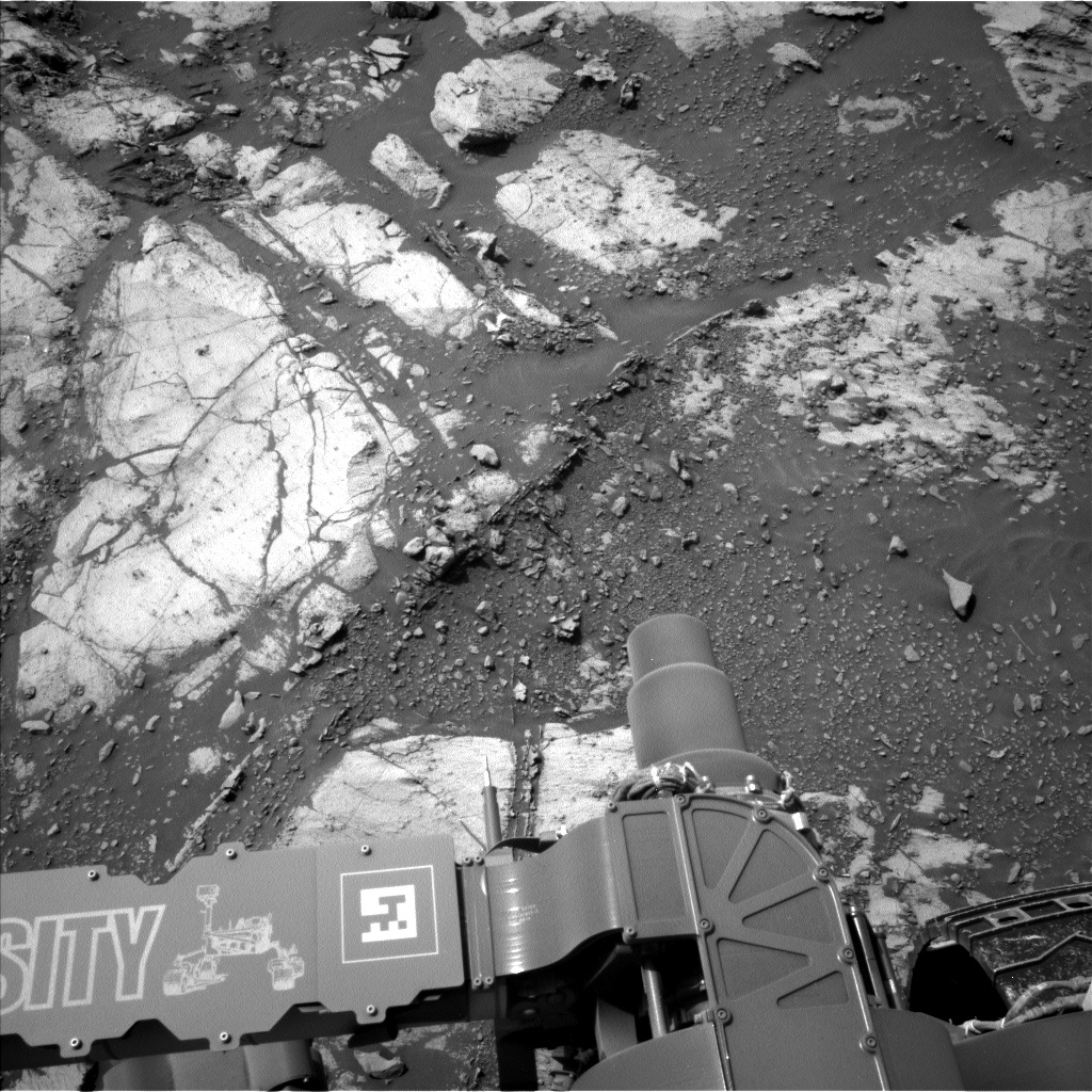 Nasa's Mars rover Curiosity acquired this image using its Left Navigation Camera on Sol 2664, at drive 0, site number 79