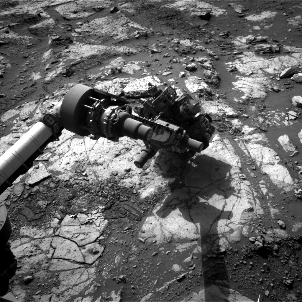 Nasa's Mars rover Curiosity acquired this image using its Left Navigation Camera on Sol 2667, at drive 0, site number 79
