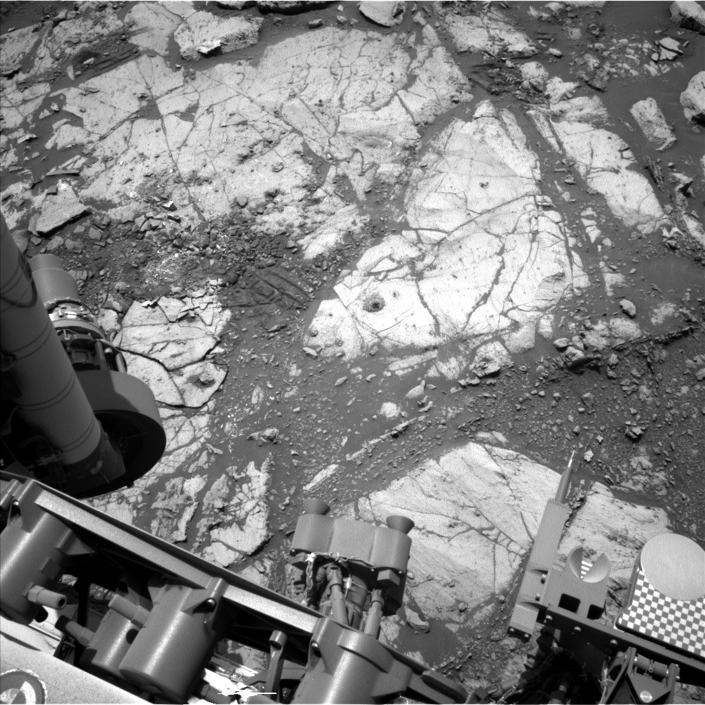 Nasa's Mars rover Curiosity acquired this image using its Left Navigation Camera on Sol 2668, at drive 0, site number 79