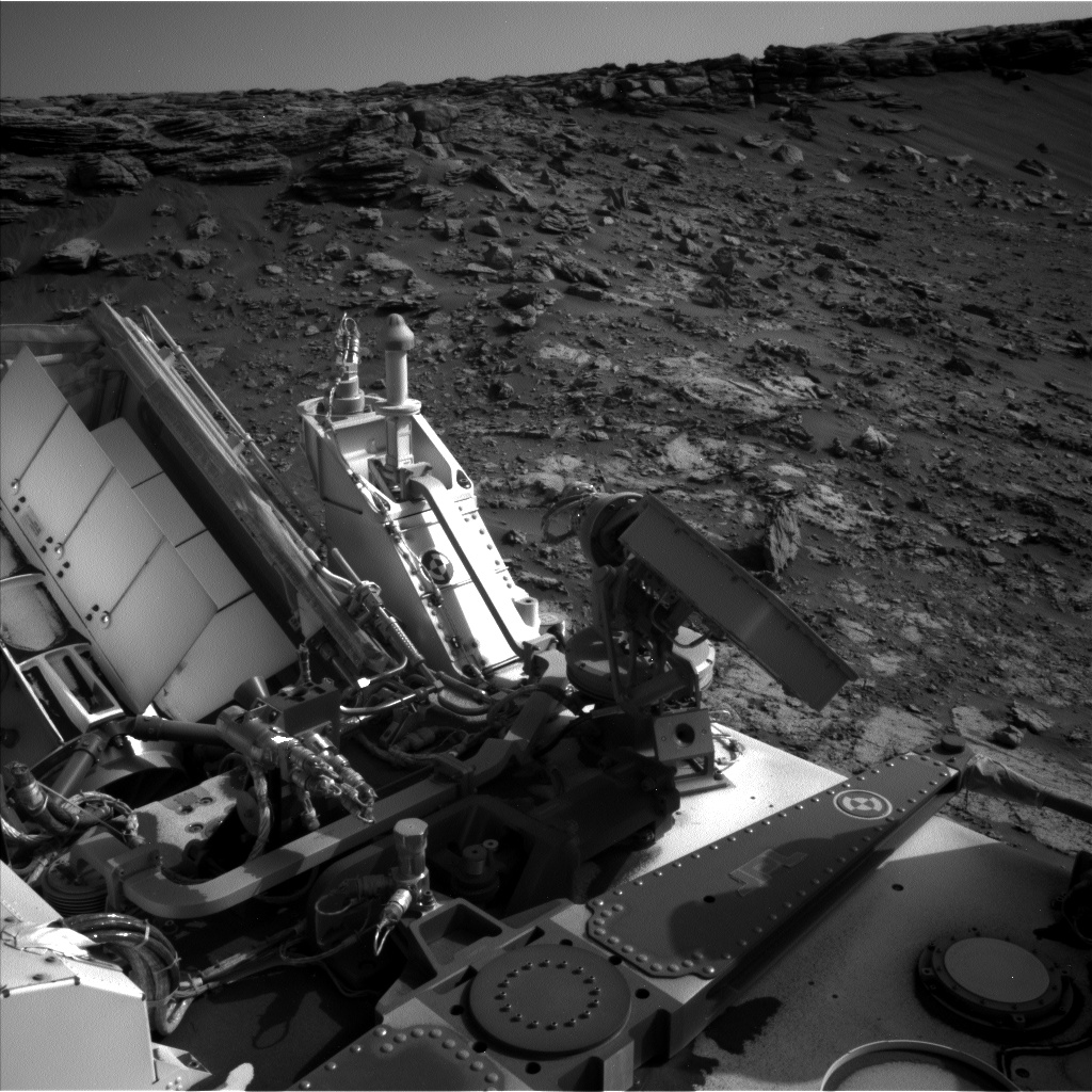 Nasa's Mars rover Curiosity acquired this image using its Left Navigation Camera on Sol 2671, at drive 0, site number 79
