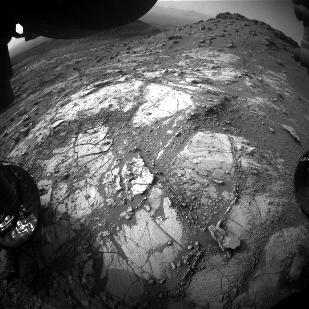 Nasa's Mars rover Curiosity acquired this image using its Front Hazard Avoidance Camera (Front Hazcam) on Sol 2682, at drive 0, site number 79