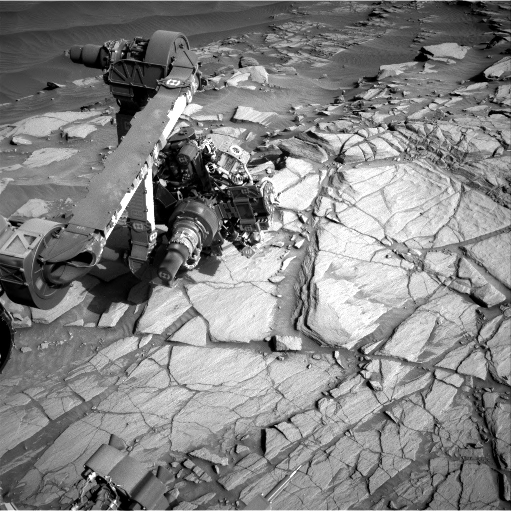Nasa's Mars rover Curiosity acquired this image using its Right Navigation Camera on Sol 2701, at drive 588, site number 79