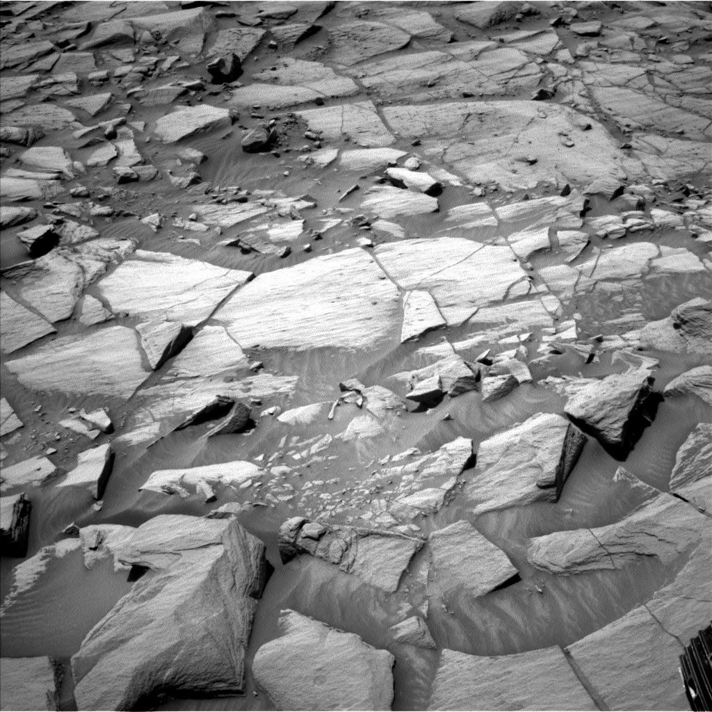 Nasa's Mars rover Curiosity acquired this image using its Left Navigation Camera on Sol 2702, at drive 612, site number 79