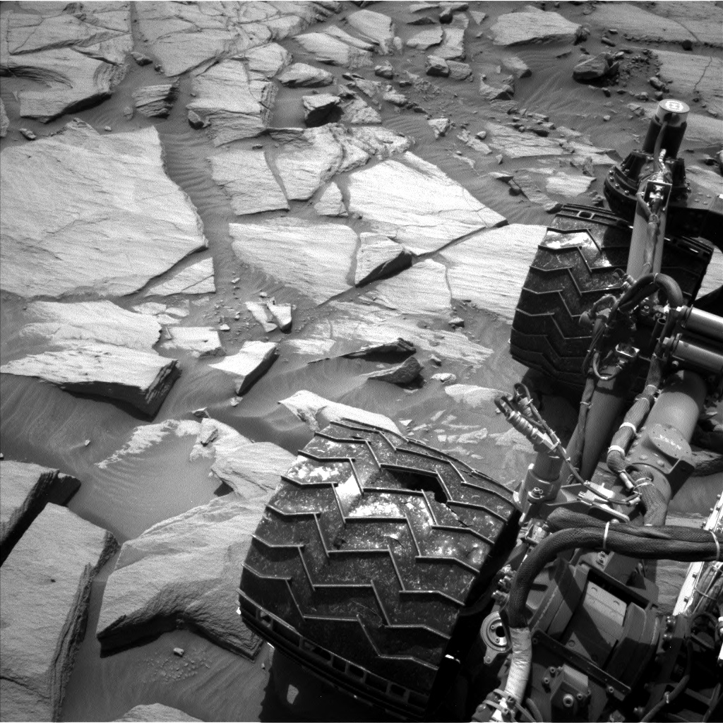 Nasa's Mars rover Curiosity acquired this image using its Left Navigation Camera on Sol 2702, at drive 654, site number 79